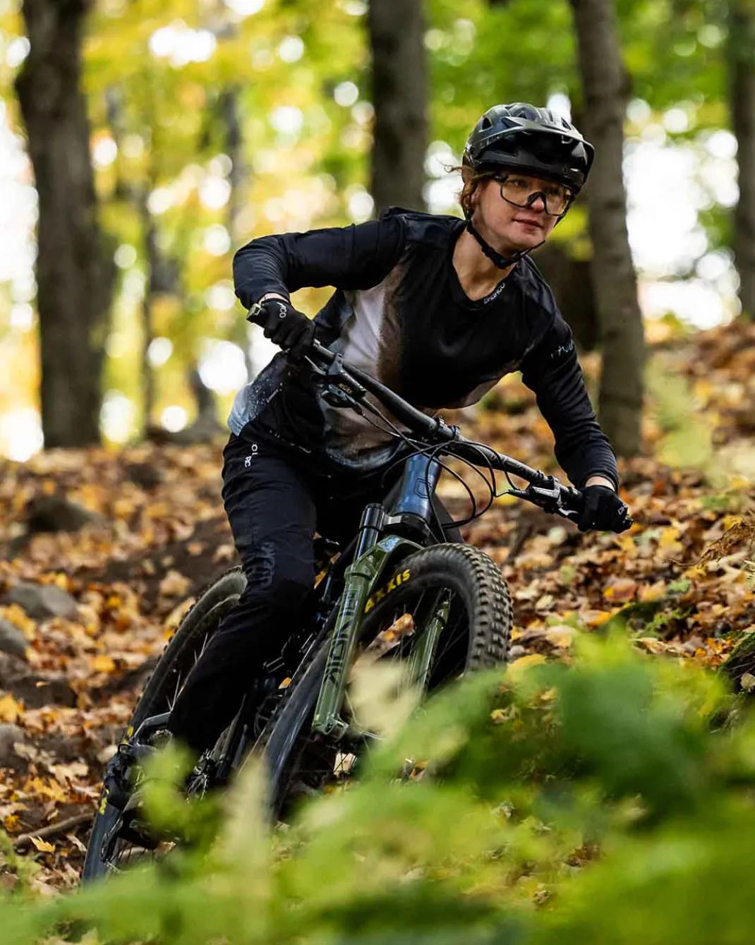 Womens Gravity Jersey | Golden Streak