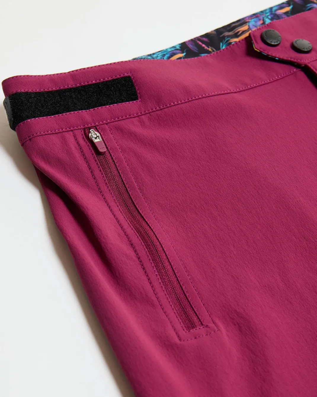 Mens Gravity Shorts | Sangria
