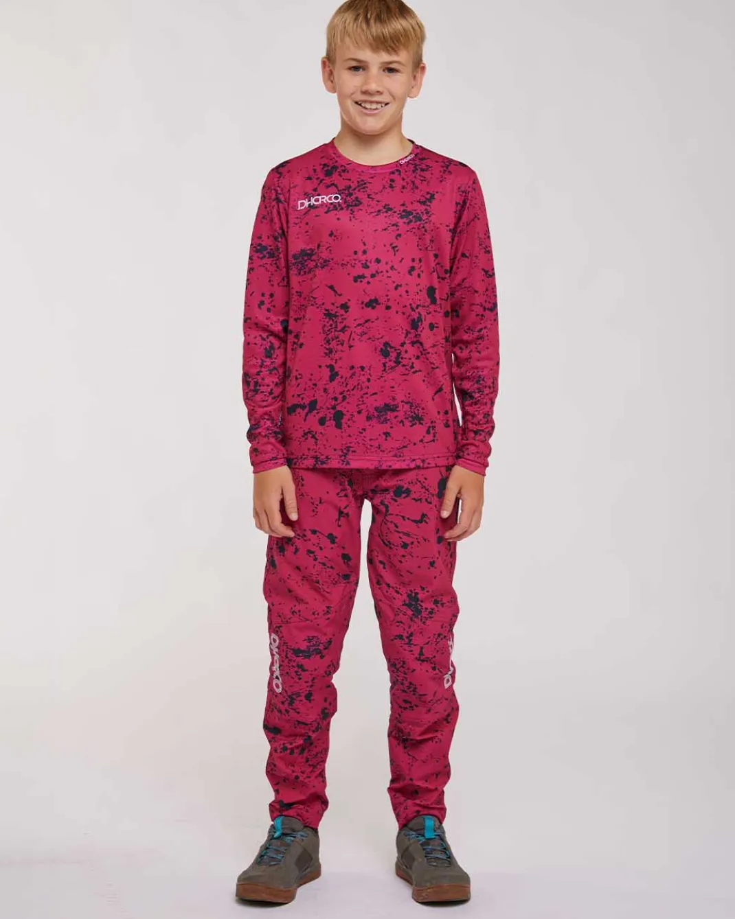 Youth Gravity Pants | Chili Peppers