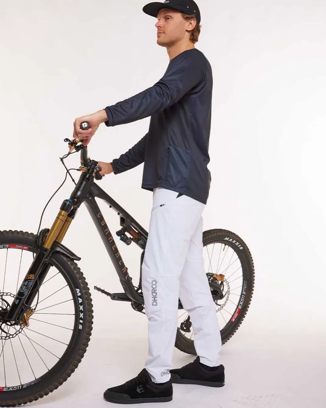 Mens Gravity Pants | White