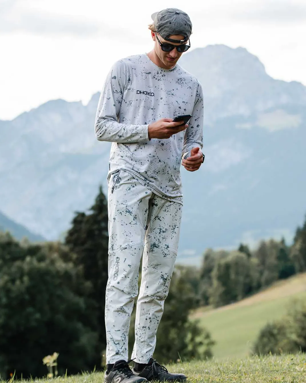 Mens Gravity Pants | Cookies and Cream
